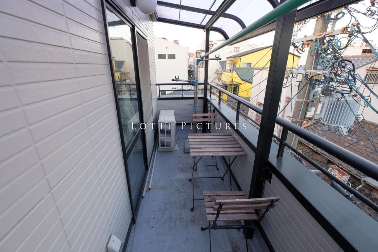 大阪～金閣 Osaka Exterior foto